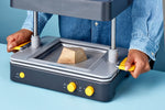 Form Box Vacuum former by Mayku